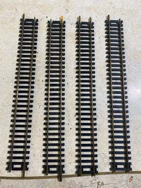 HO Scale Mixed Brass Train Track Lot -11 Pieces Straight, Curved, and Crossings